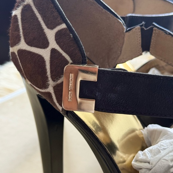 Micheal Kors platform - Picture 2 of 6